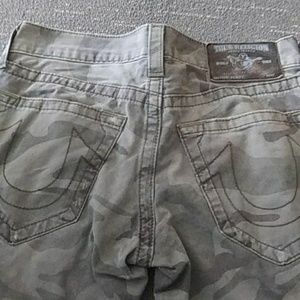 True Religion Camo Bobbys size 29